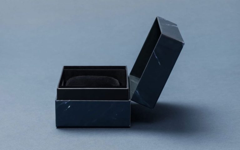 The Importance of Custom Rigid Jewelry Boxes for Branding and Packaging