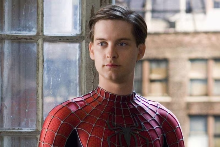 tobey maguire net worth